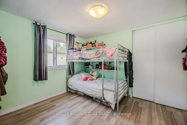 Additional image 19 of 148 Maple Cres