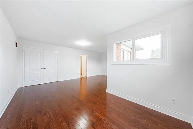 Additional image 31 of 494 DICENZO Dr