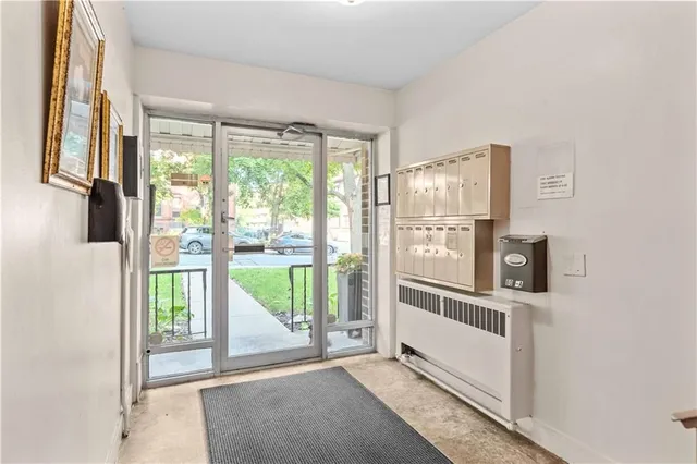 Additional image 32 of 227 MACNAB St Unit 14