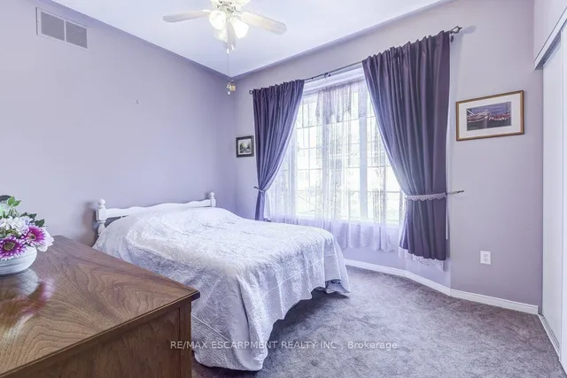 Additional image 16 of 192 SILVERBIRCH Blvd