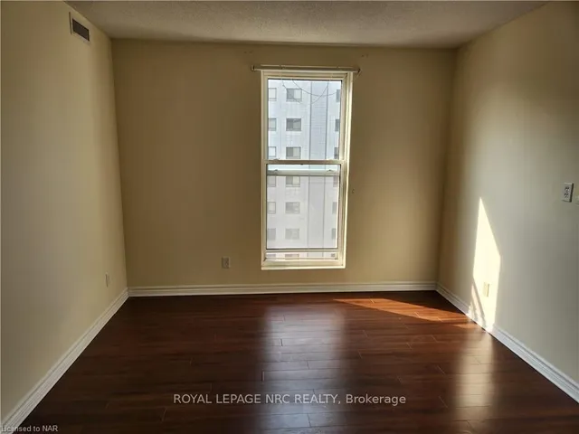 Additional image 6 of 135 JAMES St Unit 812