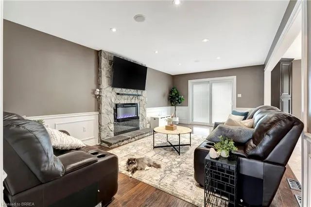 Additional image 19 of 14 Federal St