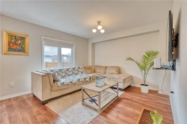 Additional image 12 of 299 WINDWOOD Dr