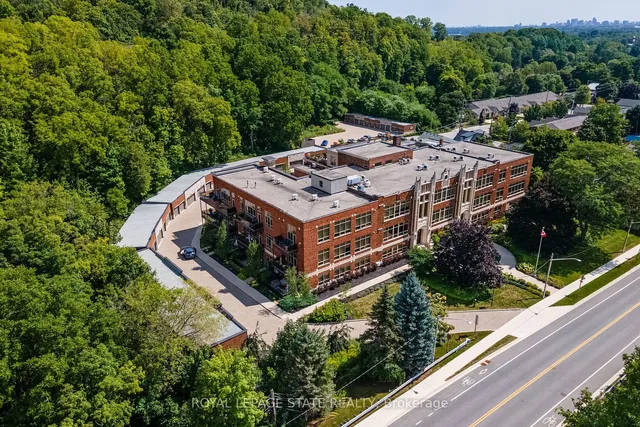 Additional image 3 of 397 King St Unit 215