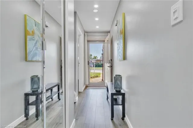 Additional image 25 of 6 Congress Cres