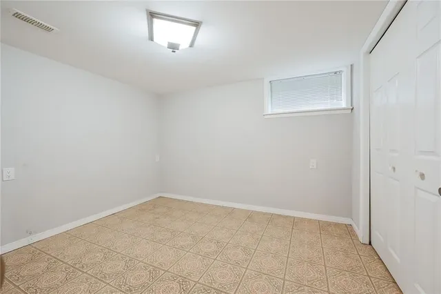 Additional image 37 of 81 SUMMERLEA Dr