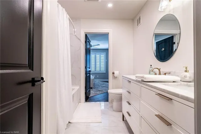 Additional image 31 of 76 Adriatic Blvd