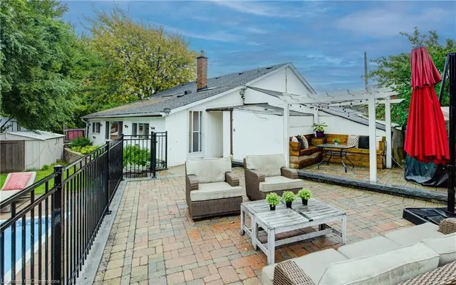 Additional image 25 of 14 Terrace Dr