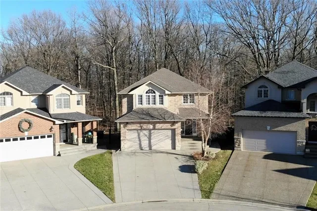 Additional image 3 of 59 HOLIMONT Crt