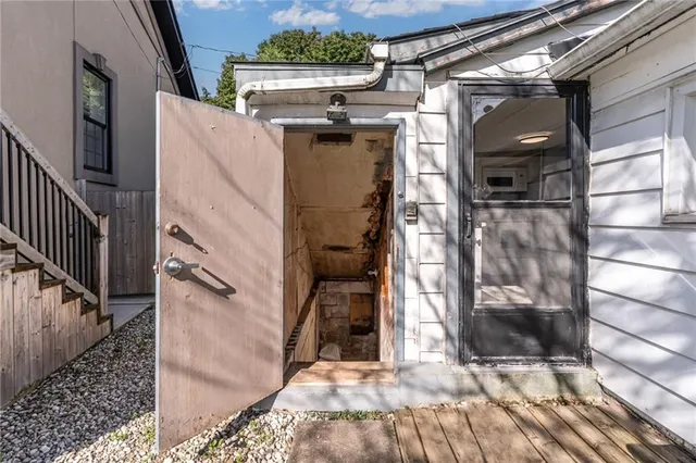 Additional image 24 of 2 JAMES St