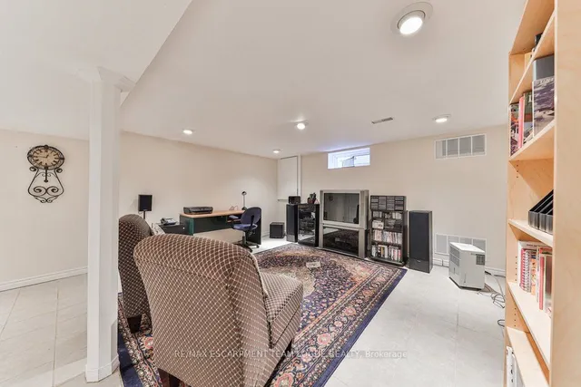 Additional image 30 of 56 Church St