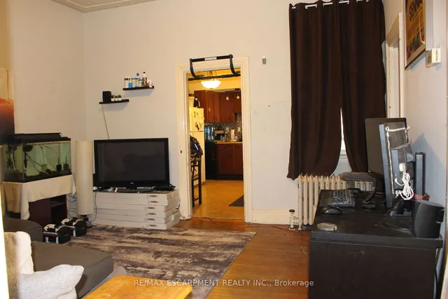 Additional image 6 of 32 Steven St