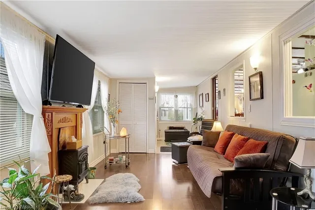 Additional image 4 of 1429 Sheffield Rd Unit 1A Sunset