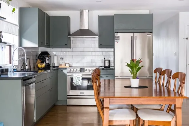 Additional image 14 of 127 WEST Ave