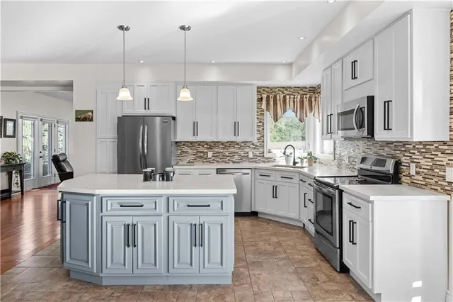 Additional image 13 of 208 6TH CONCESSION RD