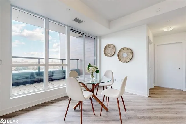 Additional image 7 of 600 North Service Road Unit 418