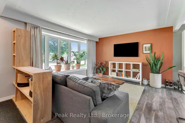 Additional image 11 of 157 Fielding Cres