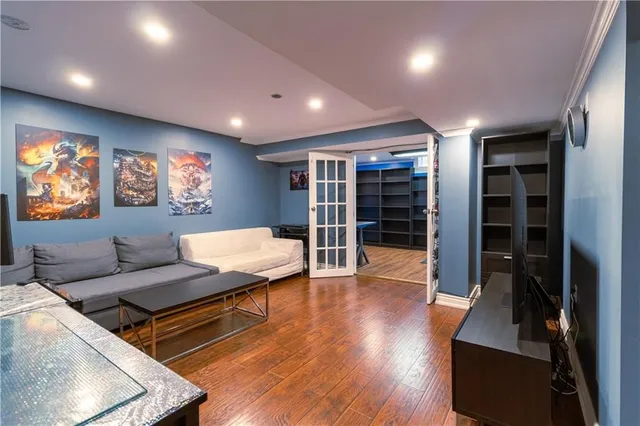 Additional image 26 of 59 KOPPERFIELD Lane