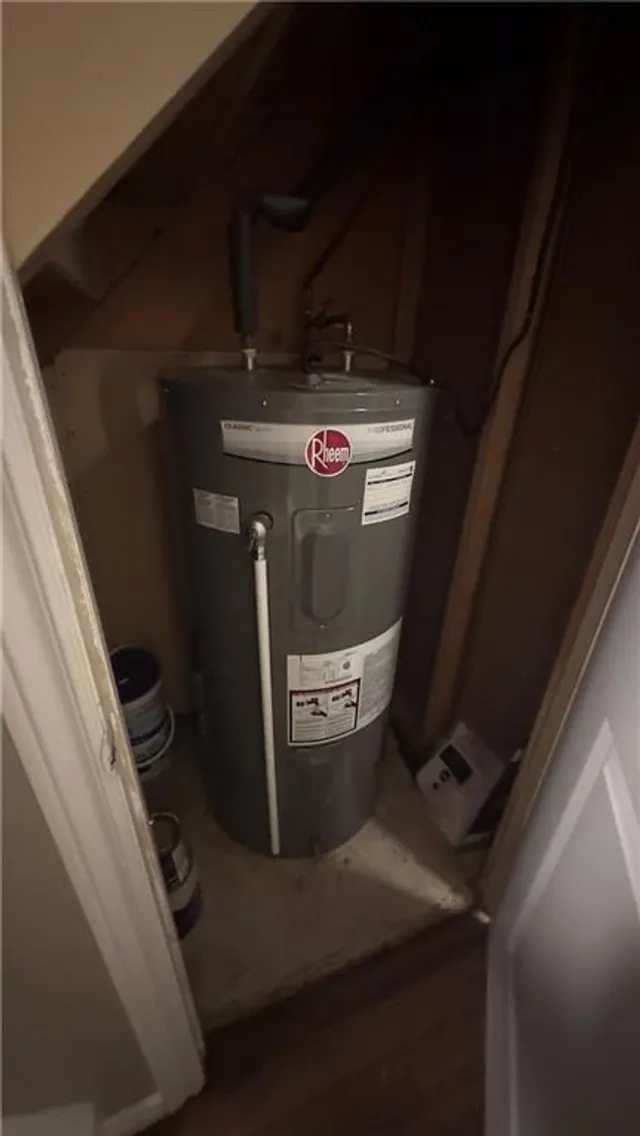 Additional image 10 of 1967 MAIN St Unit 15