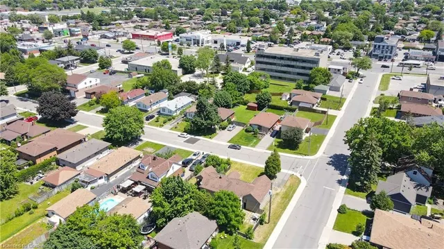 Additional image 7 of 368 Caledon Ave