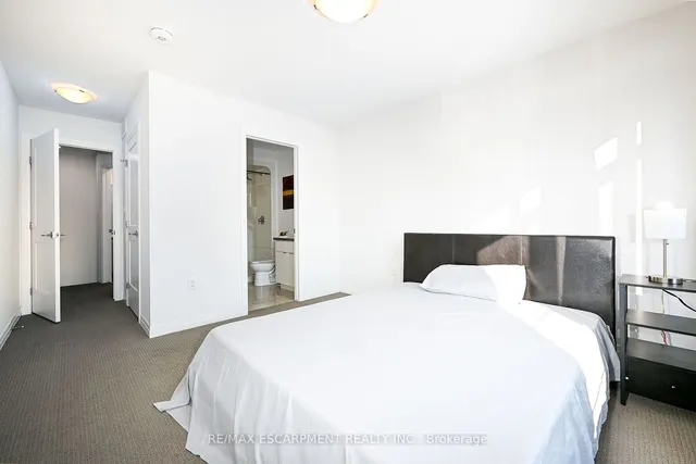 Additional image 17 of 30 Time Square Blvd Unit 70