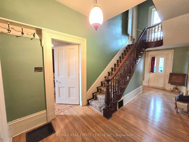 Additional image 4 of 340 Dundas St