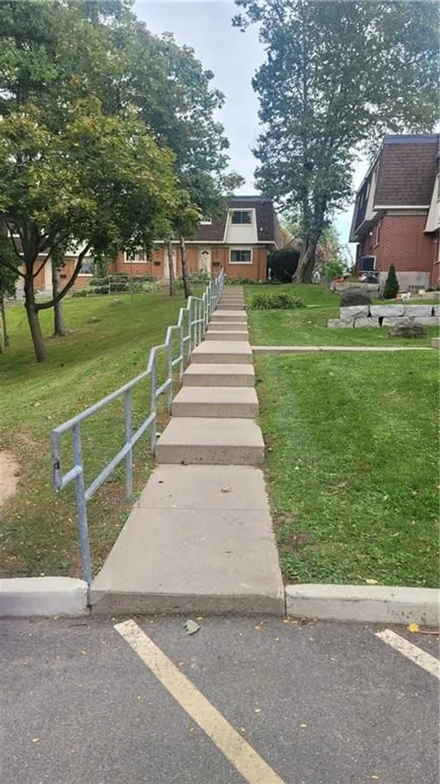 Additional image 8 of 125 BONAVENTURE Dr Unit 54