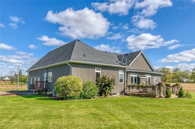 Additional image 35 of 152 POPLAR St