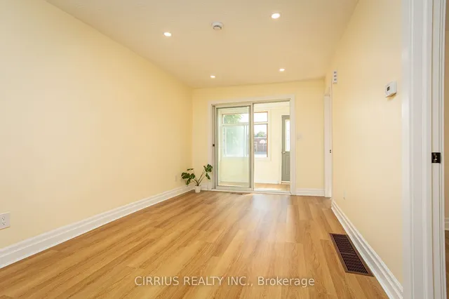 Additional image 5 of 48 East 18th St