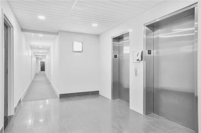 Additional image 11 of 112 King St Unit 1111