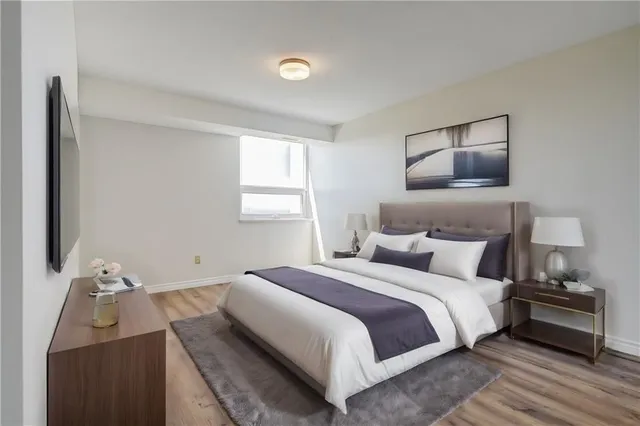 Additional image 14 of 500 GREEN Rd Unit 903