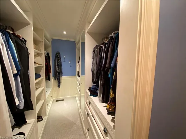 Additional image 28 of 714 Fiddlers Green Rd