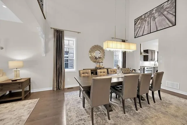 Additional image 18 of 38 BUTTERNUT GROVE Lane