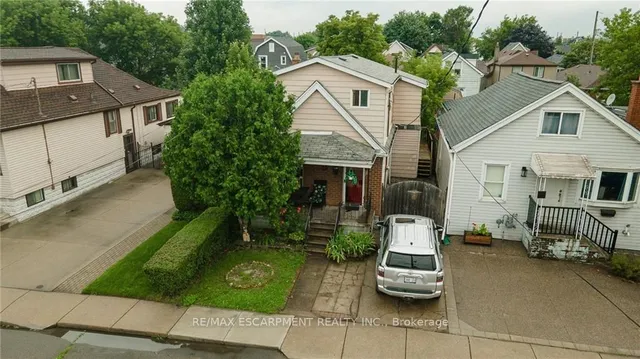 Additional image 33 of 15 Agnes St