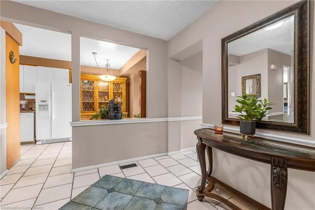 Additional image 5 of 62 Adis Ave