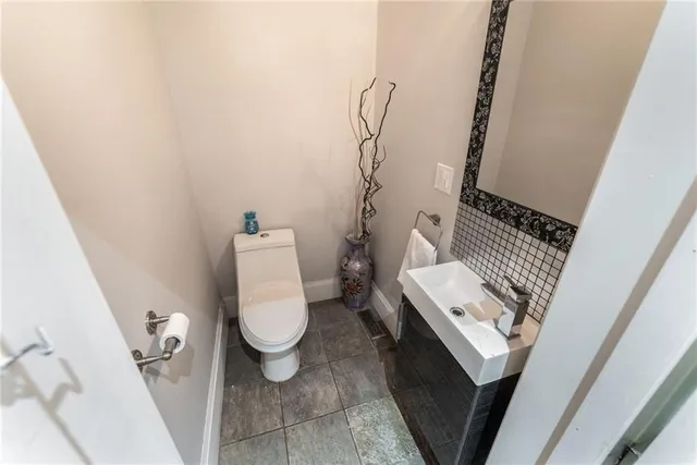 Additional image 27 of 21 SEVERN St