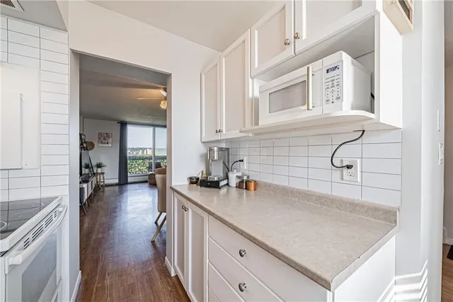 Additional image 16 of 350 QUIGLEY Rd Unit 631