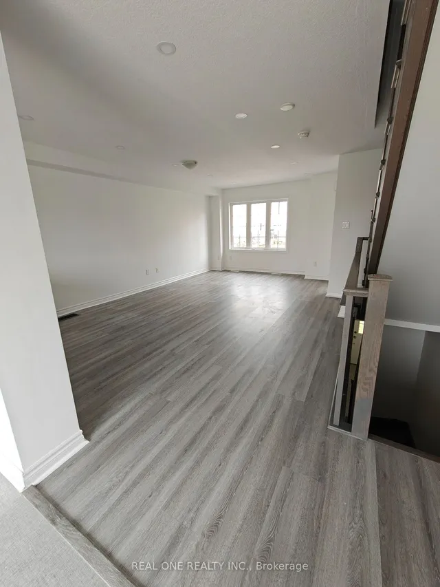 Additional image 27 of 51 Mayland Tr