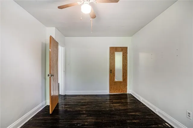 Additional image 22 of 170 LAKE Ave