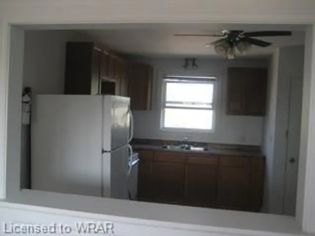 Additional image 11 of 154 156 Freelton Rd