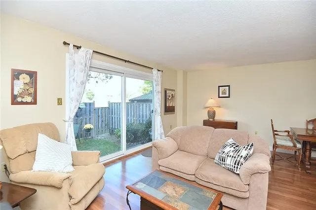 Additional image 9 of 880 LIMERIDGE Rd Unit 63