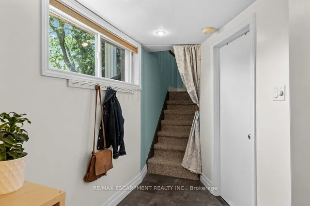 Additional image 33 of 578 MILLGROVE SIDE Rd