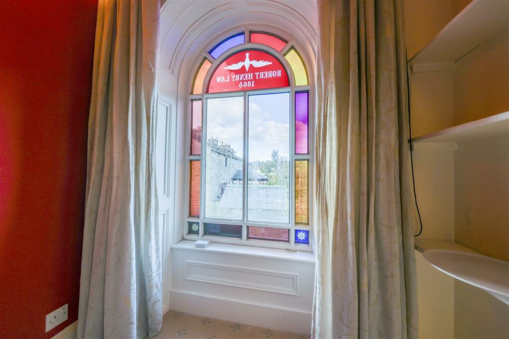 Additional image 20 of 5 Bed Character Home, ~3,000sqft, Superb Potential To Add Value