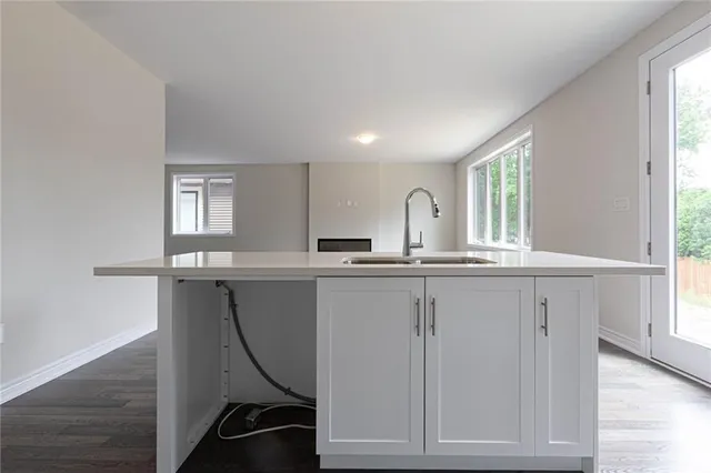 Additional image 11 of 57 BLACKBIRD Way