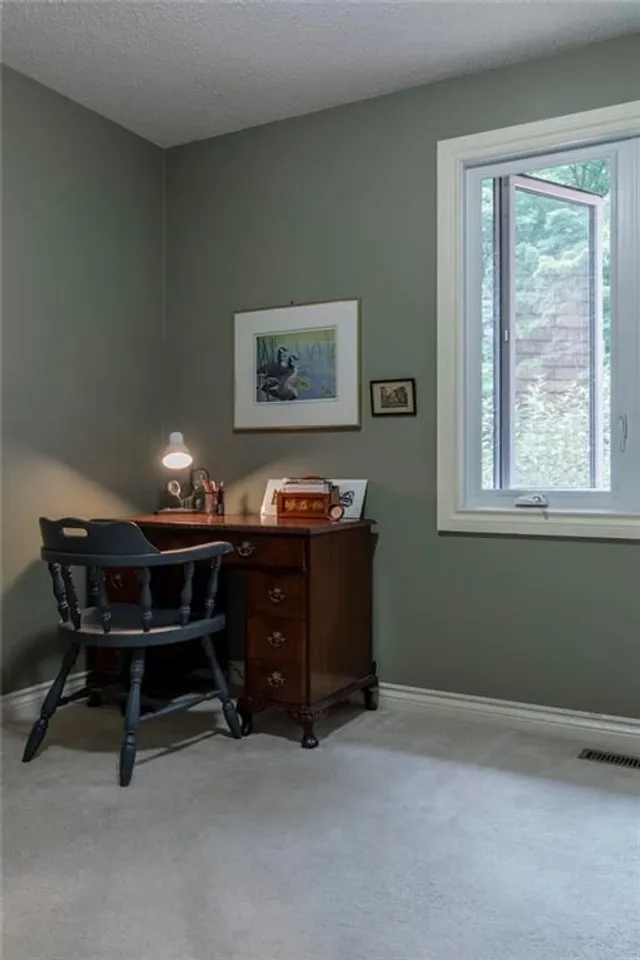 Additional image 33 of 30 OSLER Dr Unit 6
