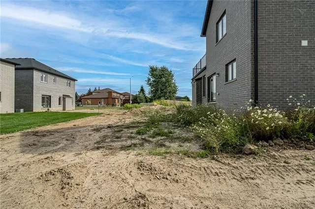 Additional image 47 of 219 KLEIN Cir