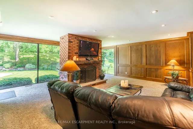 Additional image 17 of 47 Woodend Dr