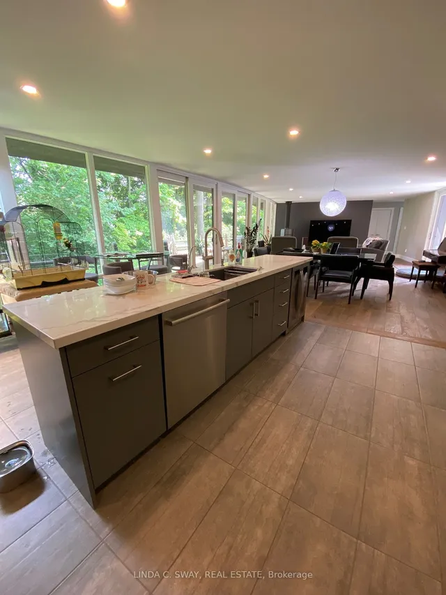 Additional image 6 of 38 Oak Ave