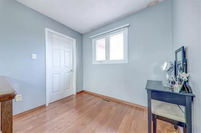 Additional image 28 of 31 VEGA Cres