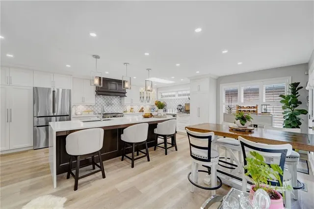 Additional image 19 of 524 CALDER St